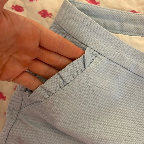 Lilly Pulitzer Addie Blue Stretch Shorts Ruffle Pocket - Picture 4 of 5